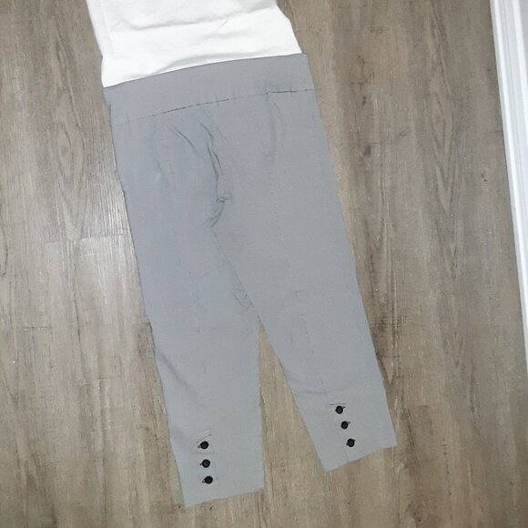 Lg Linen Top * Counterparts Sz 14 Capris, Blck & White Pinstripe * Pull-on - Picture 7 of 11